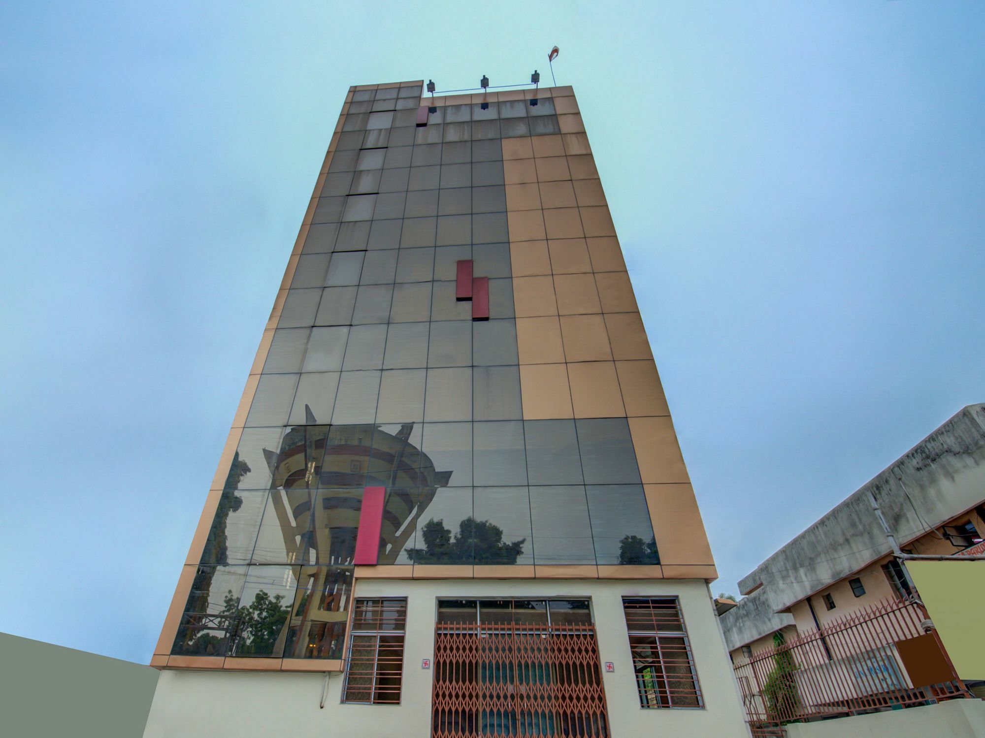 Treebo Sreema Hotel Kolkata Exterior photo